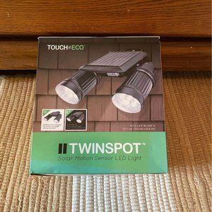 Touch of Eco Twinspot Solar Motion Sensor LED Light